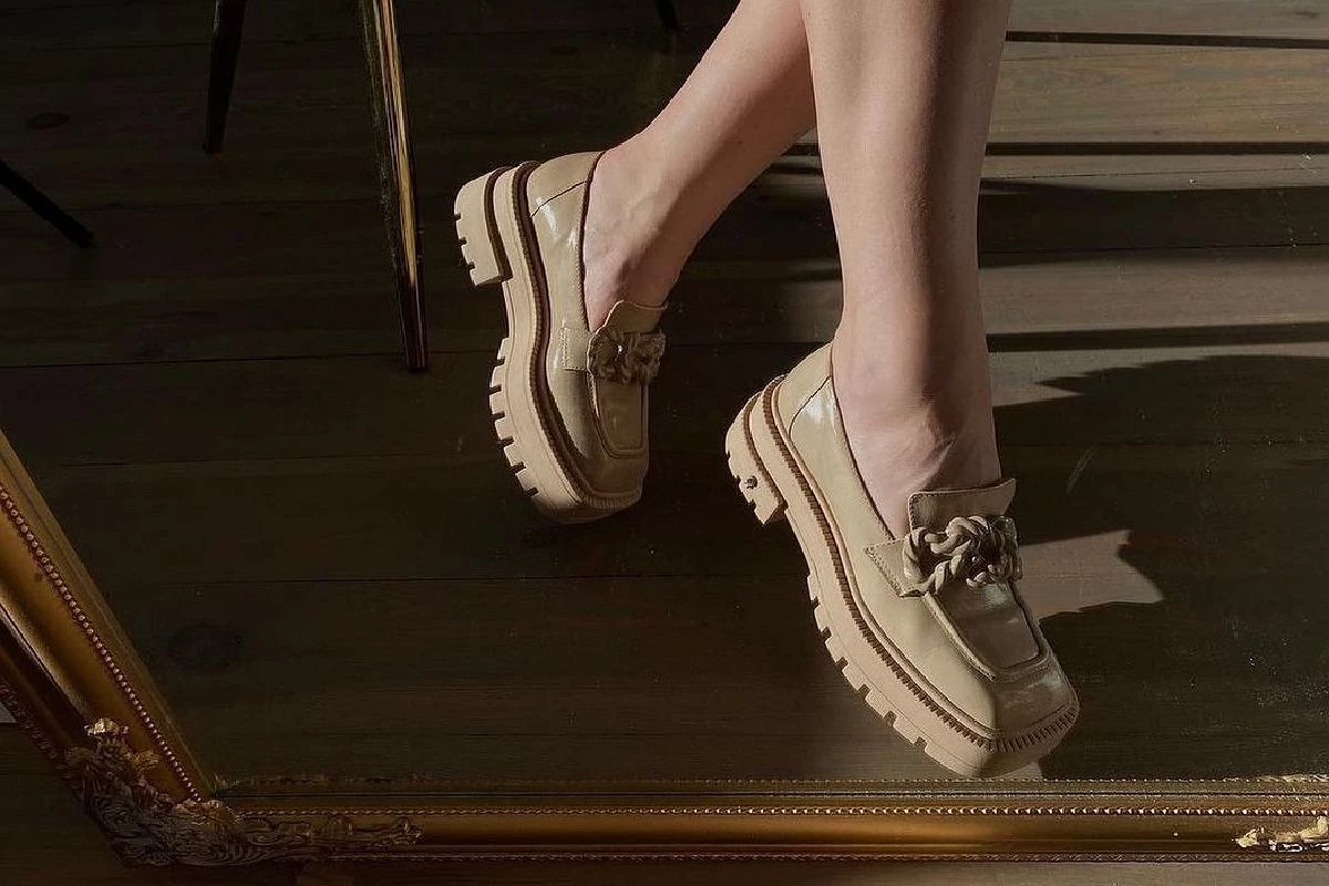 Carinii Εκπτώσεις -Carinii Εκπτώσεις 747546