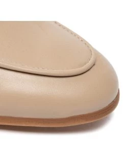 Κουπόνι ???? Carinii Γυναίκες Κλειστά Παπούτσια Lords B8527 Μπεζ ⌛ -Carinii Εκπτώσεις unnamed file 3026