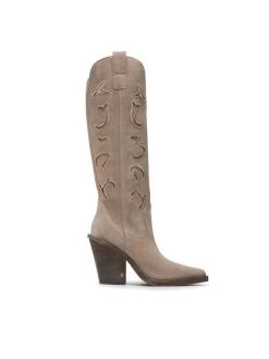 Carinii Εκπτώσεις -Carinii Εκπτώσεις unnamed file 4213